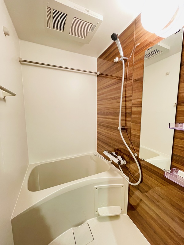 バス・シャワールーム　きれいなお風呂です