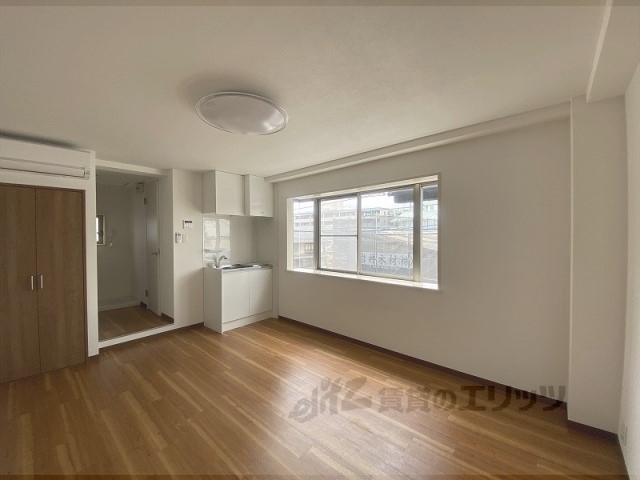 居室・リビング　洋室