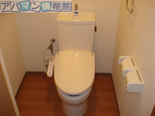 トイレ　シャワー付トイレ
