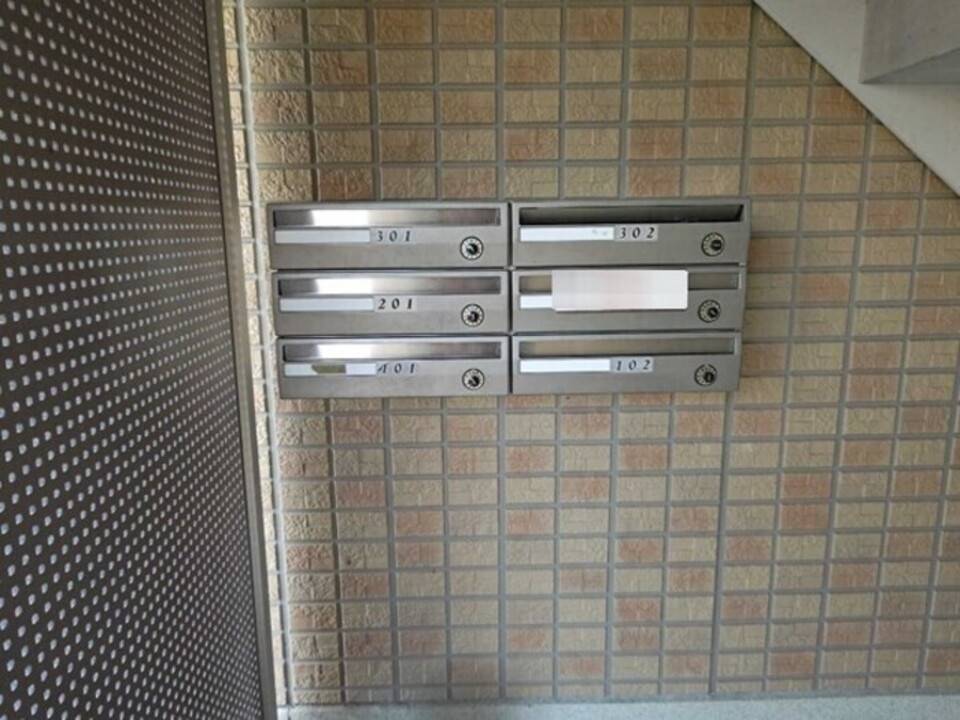 エントランス　メールBOX