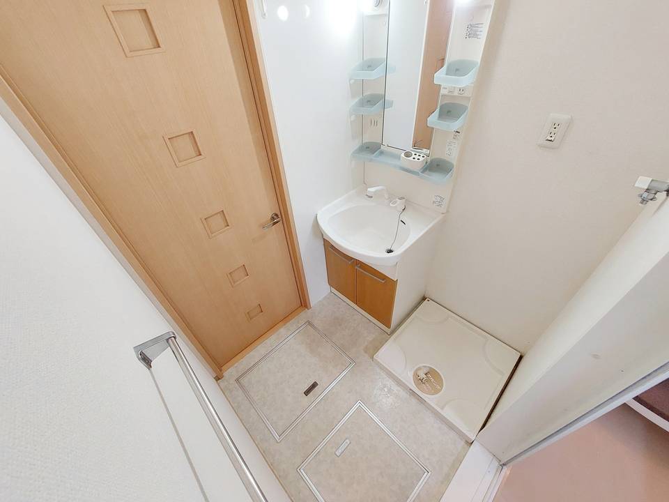 洗面設備　洗濯機置場