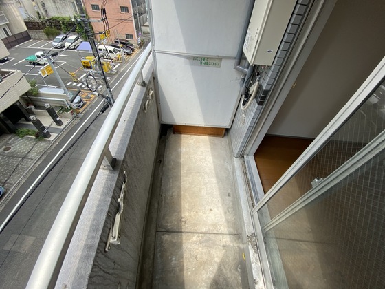 バルコニー　※他部屋のお写真になります
