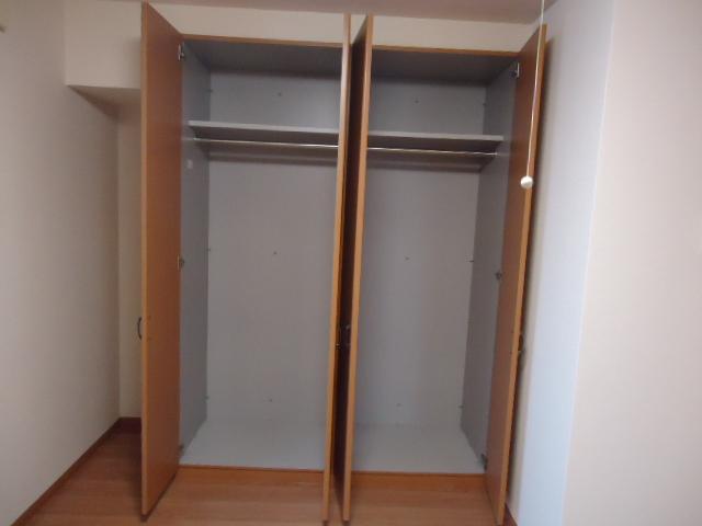 収納　クローゼット