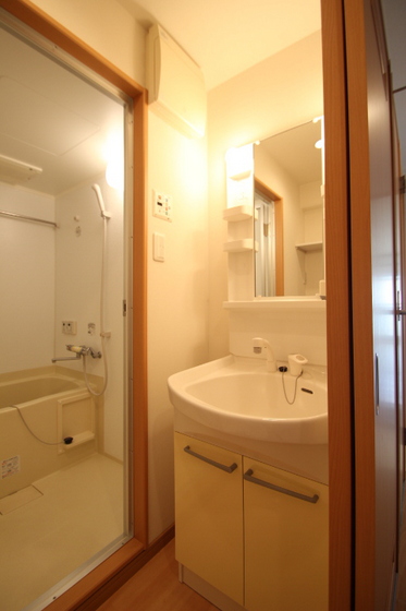洗面設備　他号室のお写真です