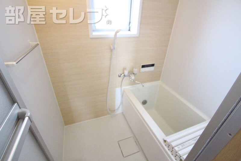 バス・シャワールーム　一日の疲れを癒して下さい