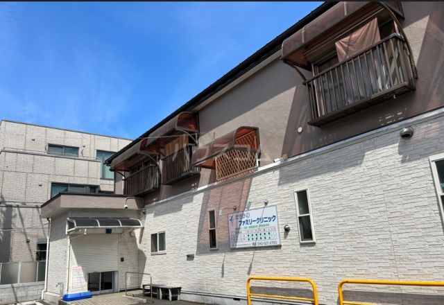 病院　たちかわファミリークリニック（病院）まで77m