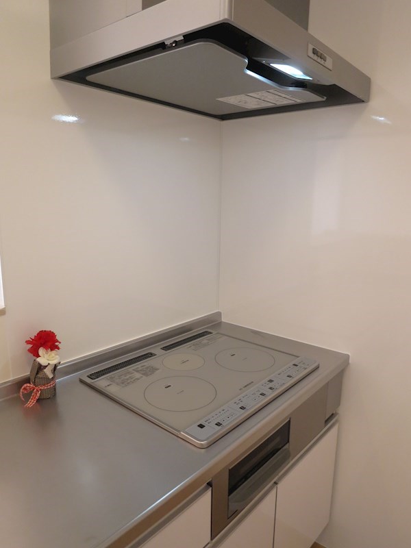 キッチン　ＩＨクッキングヒーター♪