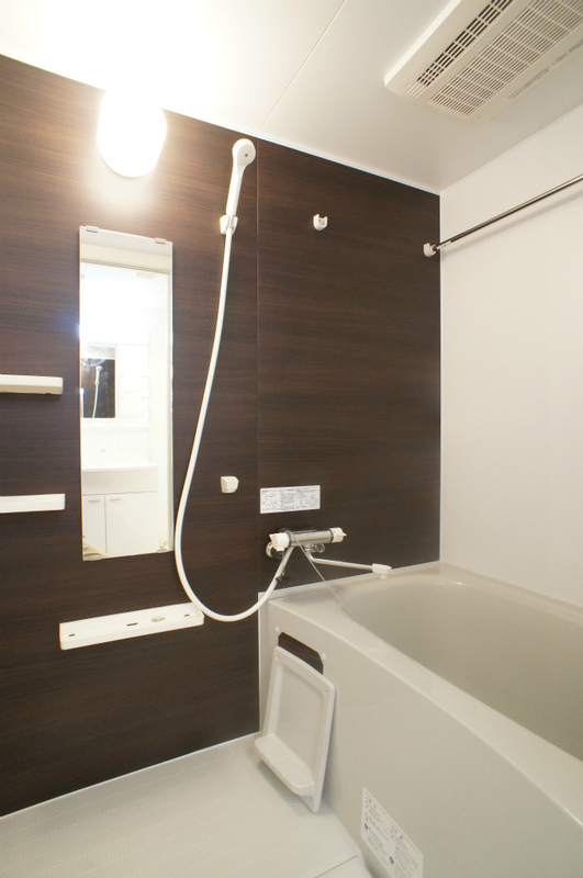 バス・シャワールーム　清潔な浴室！