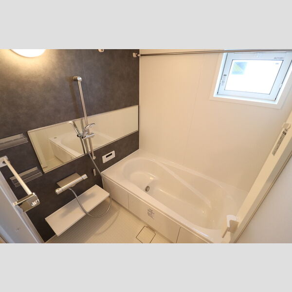 バス・シャワールーム　日々の疲れを癒すお風呂付です