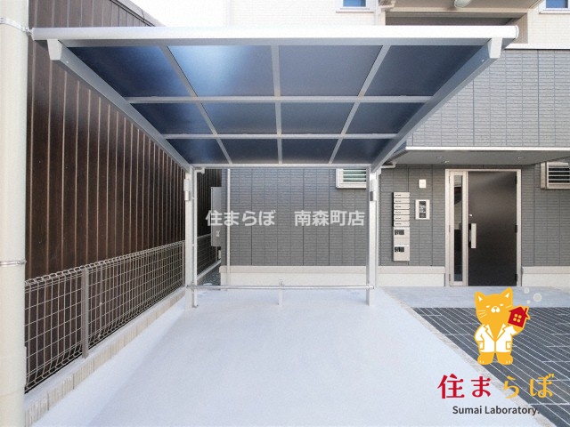 エントランス　「暮らしの設計図は、ここから始まります。」