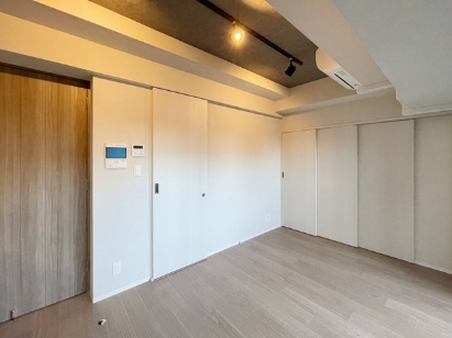 居室・リビング　☆明るいリビング☆