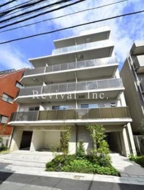 建物外観　雰囲気の良い２０１６年築の外観です