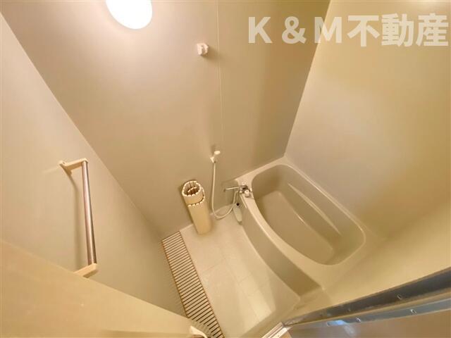 バス・シャワールーム　お風呂で日々の疲れを落としましょう