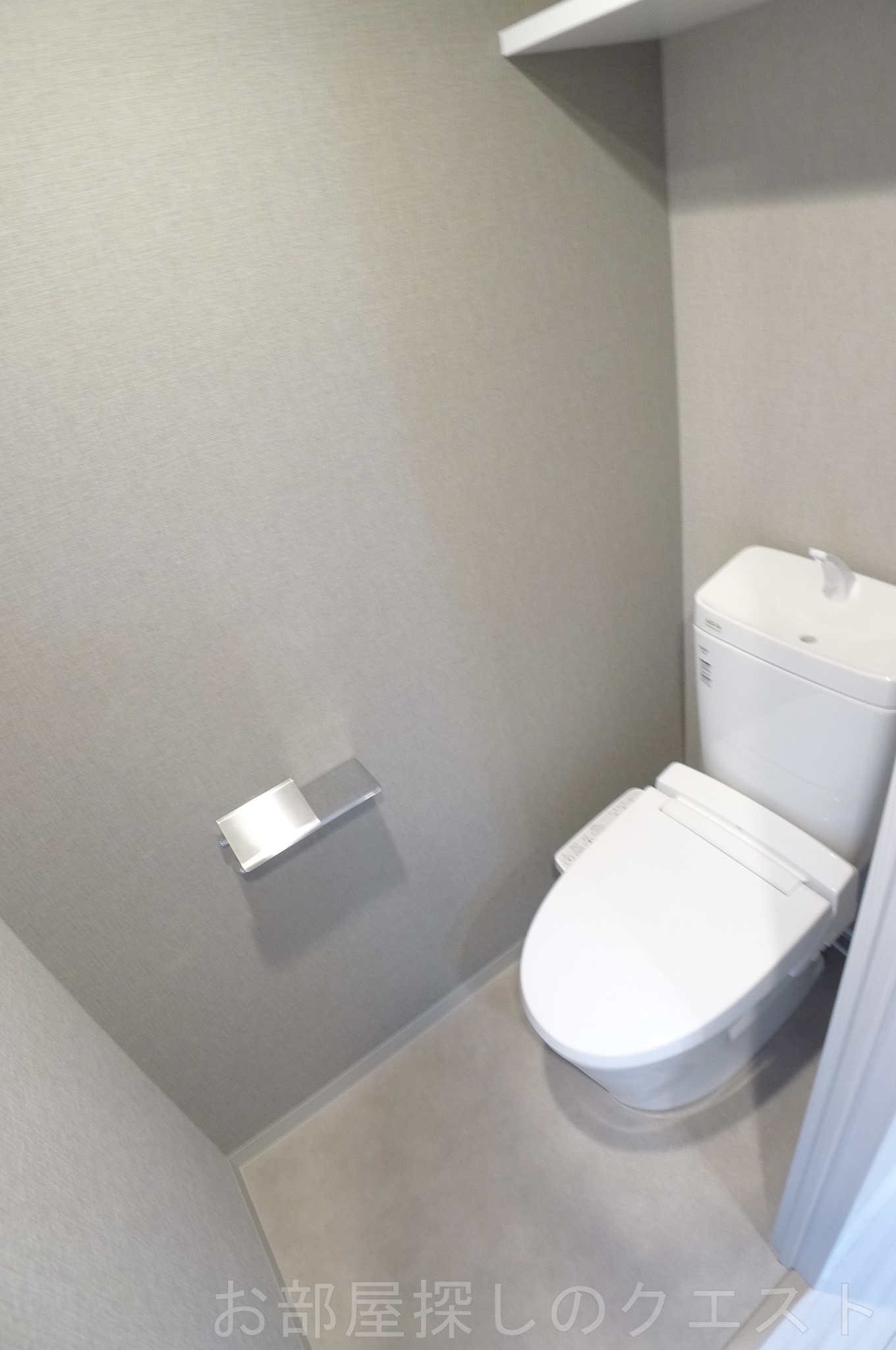 トイレ　（写真は同タイプ）