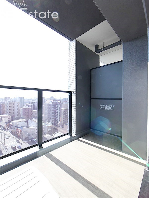 バルコニー　バルコニー