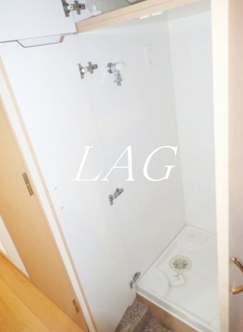 その他設備　室内洗濯置き場です。