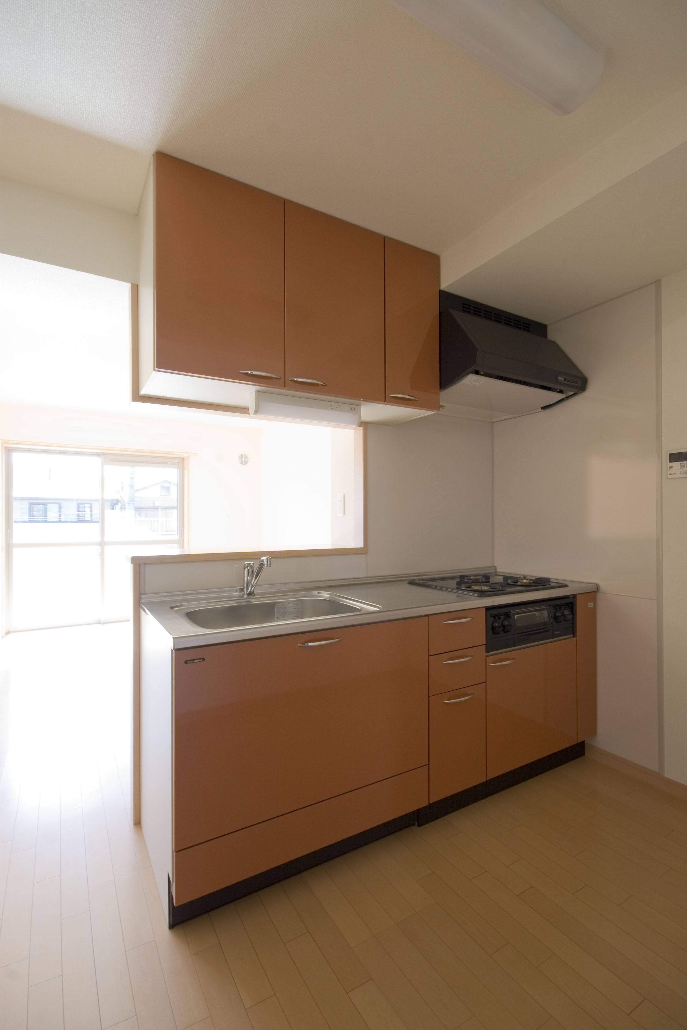 キッチン　3口コンログリル付システムキッチン