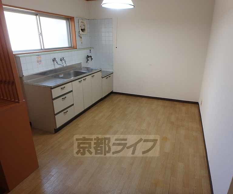 居室・リビング　ダイニングスペースです