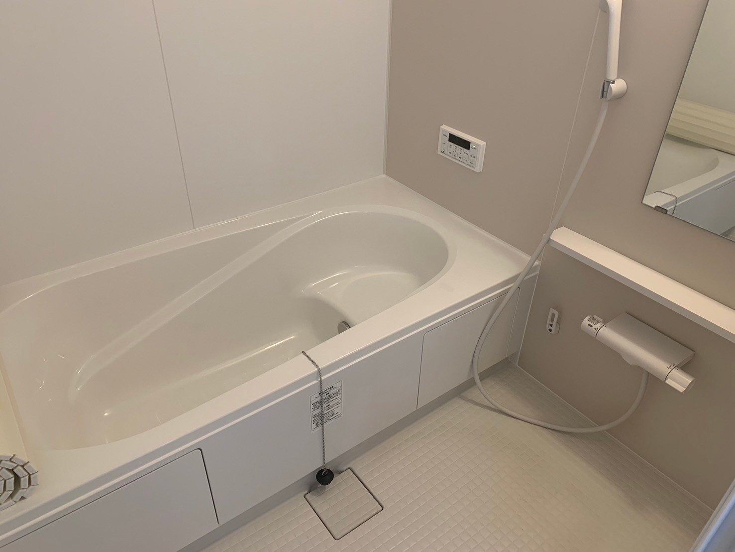 バス・シャワールーム