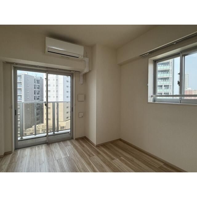 居室・リビング　※別部屋参考写真