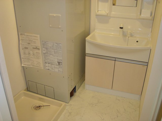 洗面設備　洗髪洗面化粧台