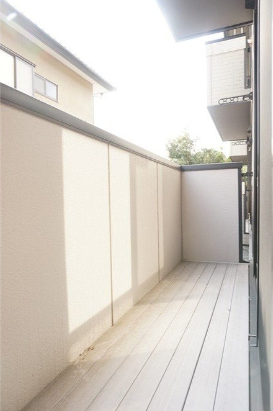 バルコニー　図面と現状に相違がある場合には現状を優先