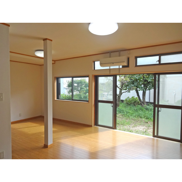 居室・リビング　リビング