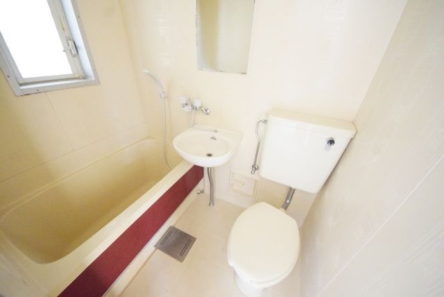 バス・シャワールーム　★お問い合わせはタウンハウジングまで★