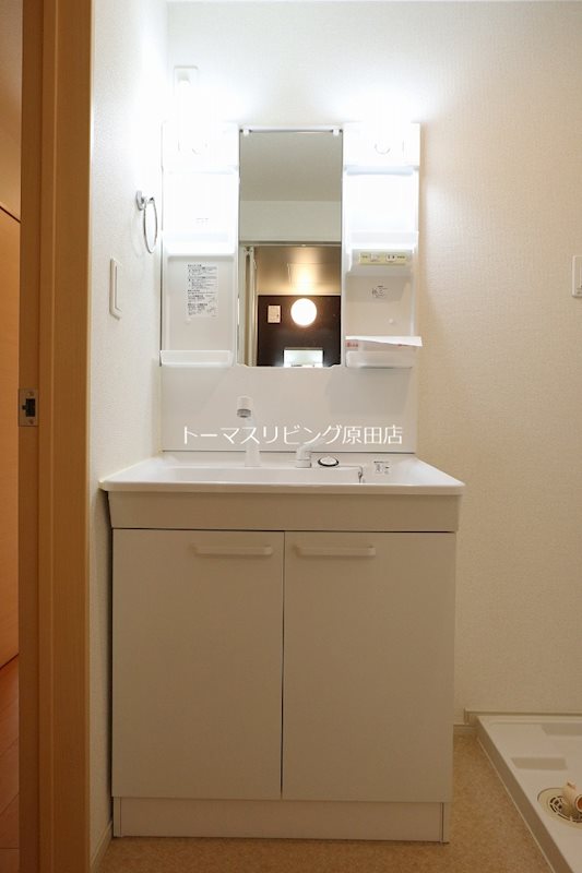 洗面設備　205号室写真