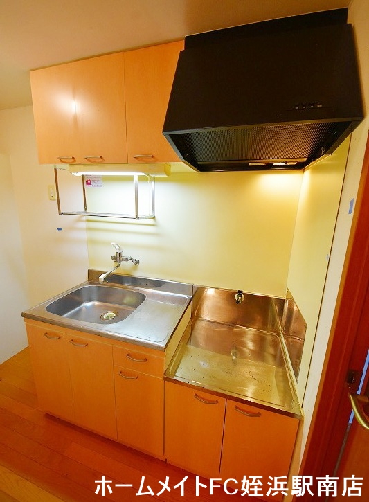 キッチン　★二口コンロ持ち込み可能★