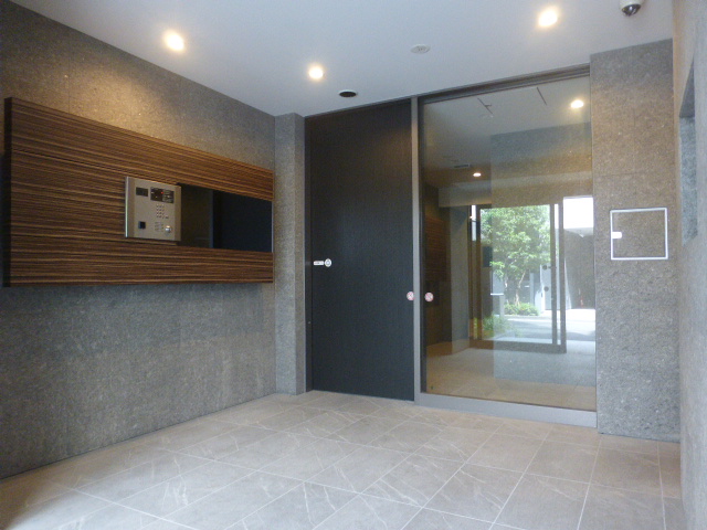 エントランス　エントランス