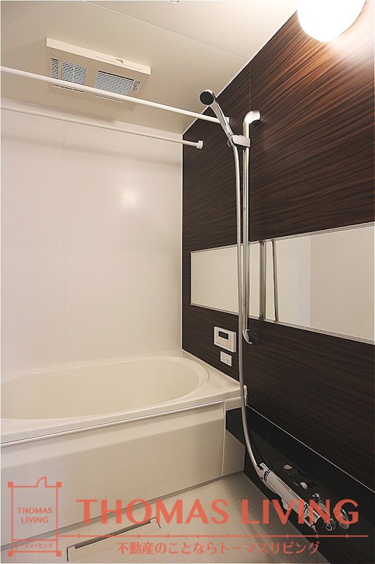 バス・シャワールーム　浴室乾燥が付いています。