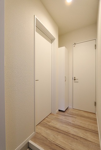 玄関　玄関も十分な広さです