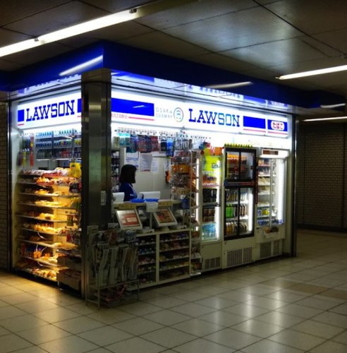 コンビニ　ローソン ＯＳＬ谷町九丁目駅店（コンビニ）まで361m