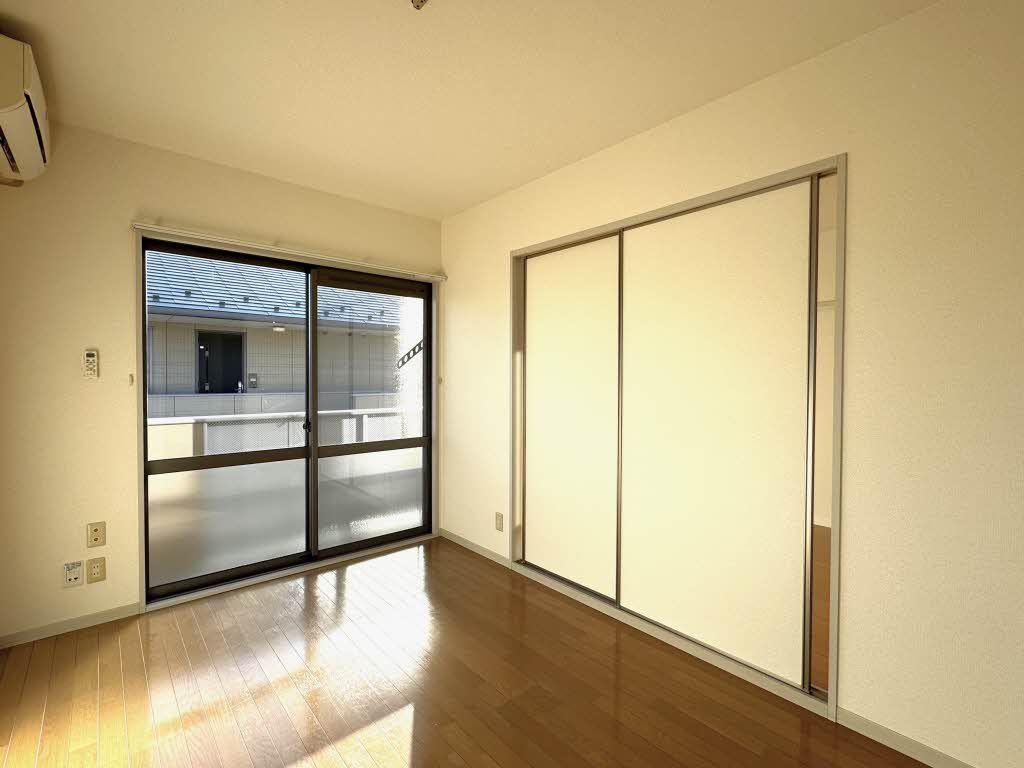 居室・リビング　洋室