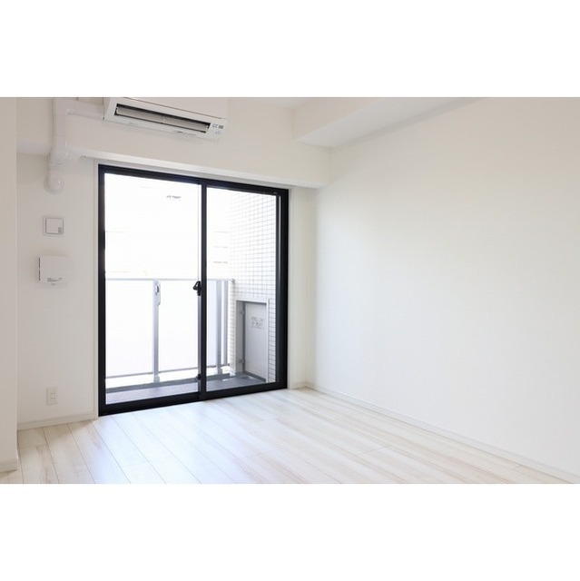 居室・リビング　居室