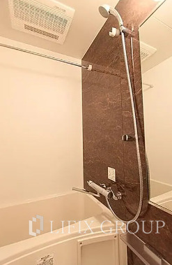 バス・シャワールーム　風呂