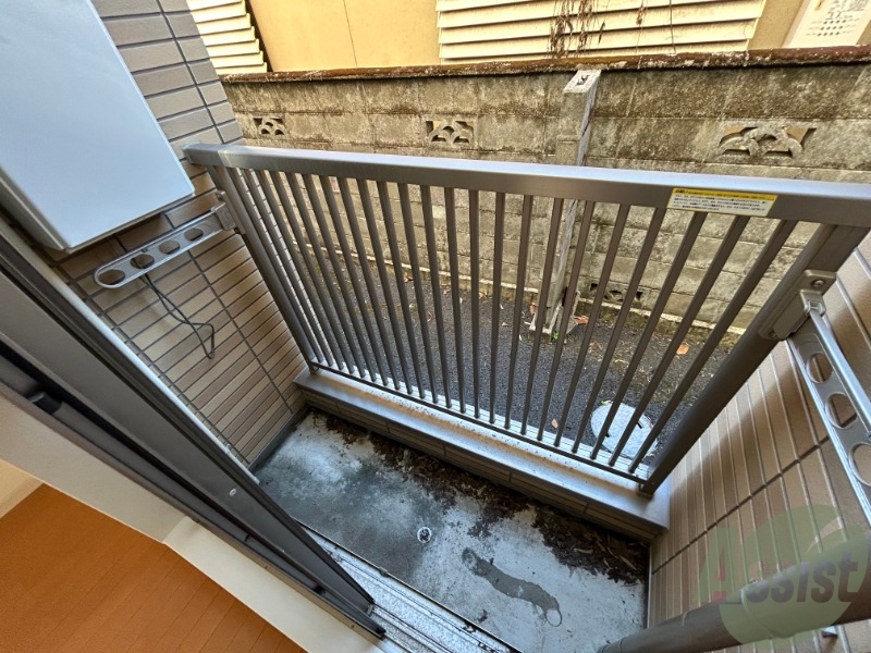 バルコニー　バルコニーは洗濯物を干すスペースがありますね。