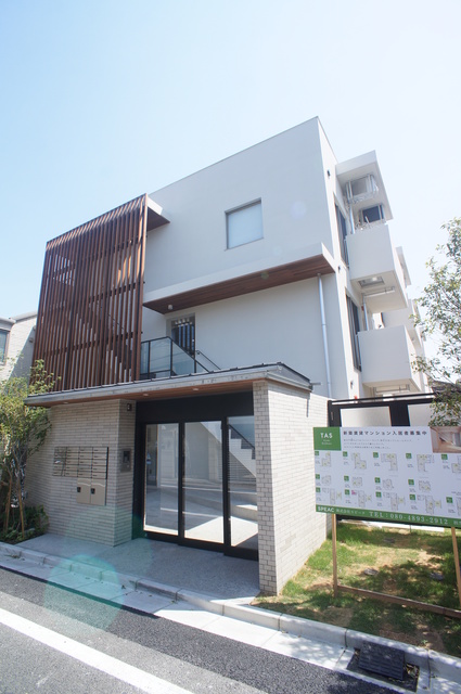 建物外観　丈夫で安心の鉄筋コンクリート造マンションです☆