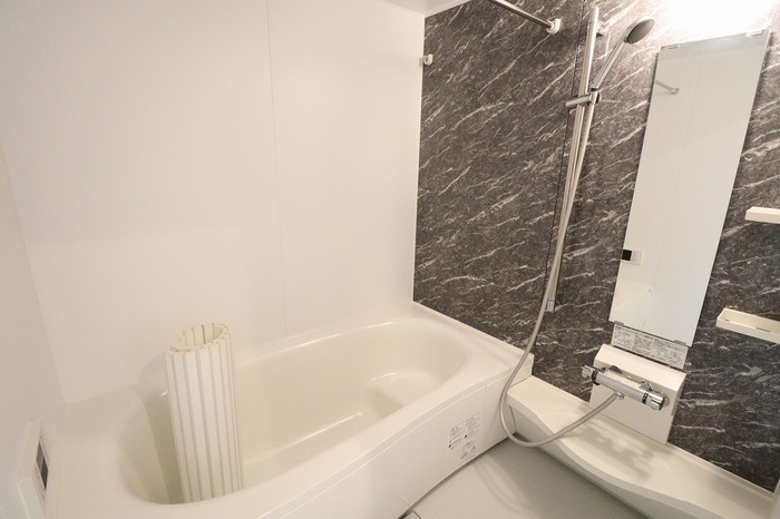 バス・シャワールーム　浴室換気乾燥機