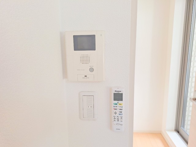 セキュリティ　★モニターフォン付き★