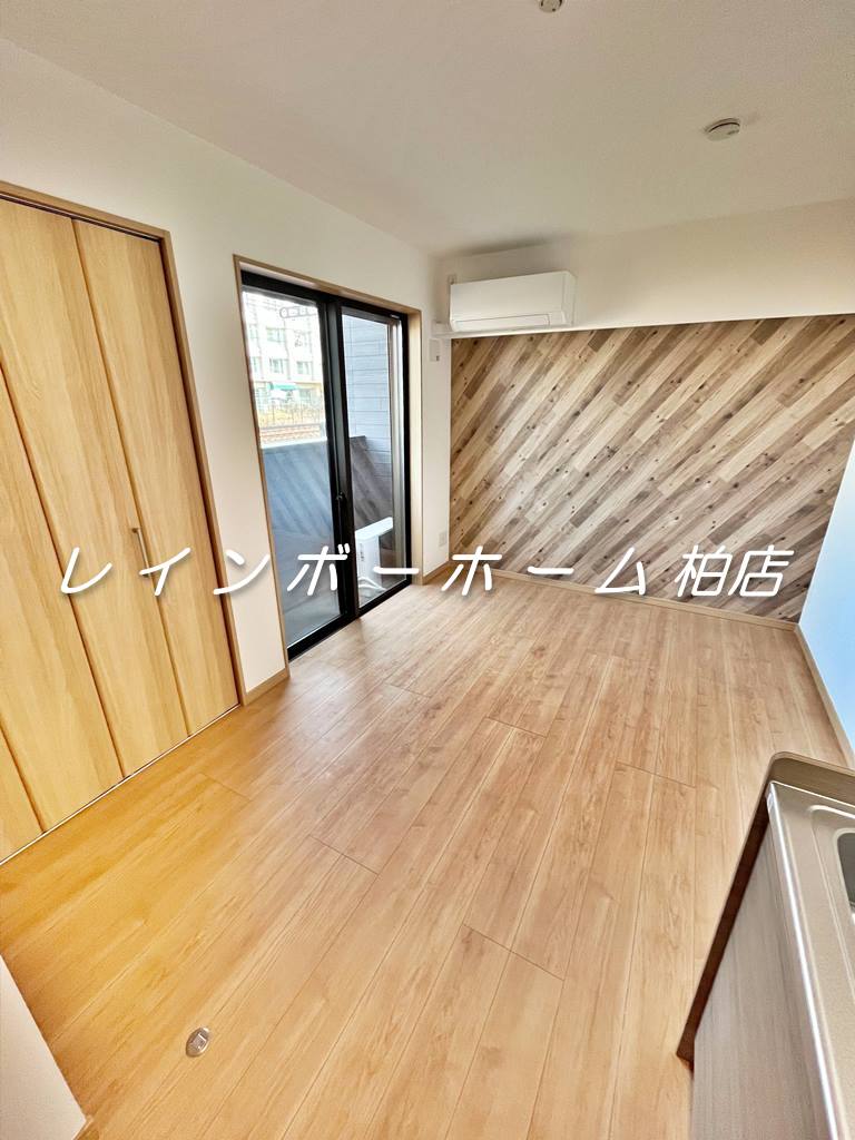 キッチン　同貸主。参考写真。