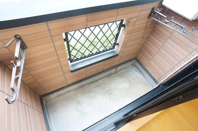 バルコニー　同型タイプ写真