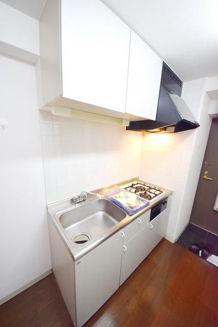 キッチン　★うれしい二口コンロ付きのキッチンです★