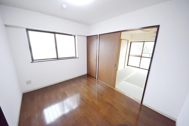 居室・リビング　★明るい洋室です★