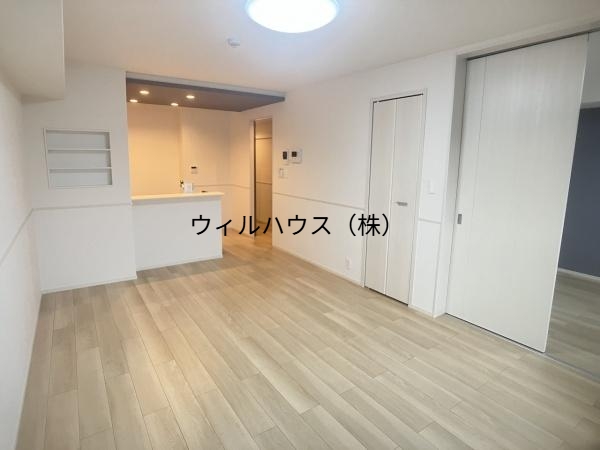 居室・リビング　室内きれいです！