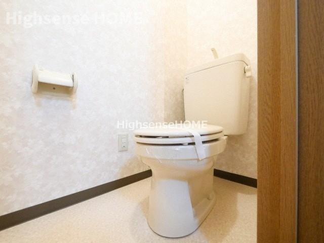 トイレ　トイレもきれいです