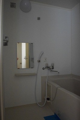 バス・シャワールーム　現況優先