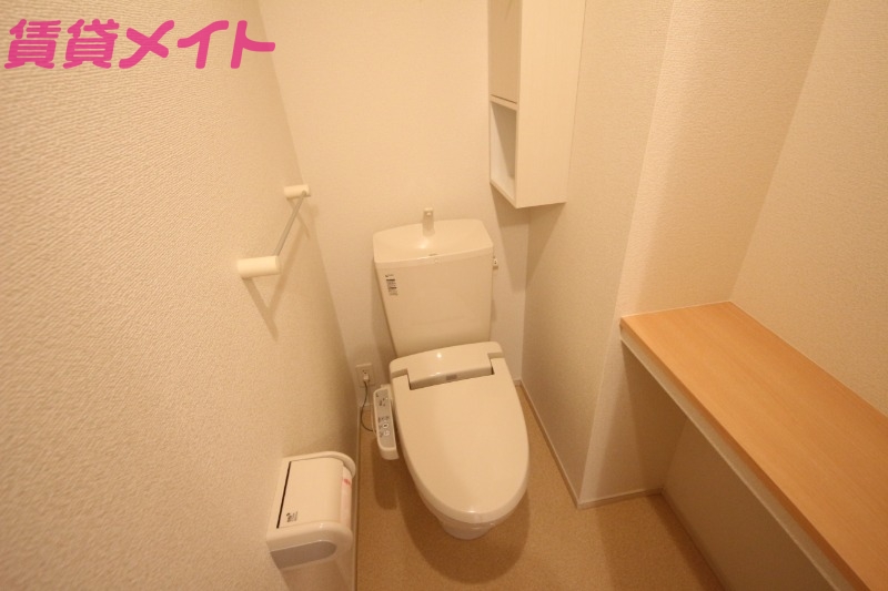 トイレ　同型別部屋参考写真です