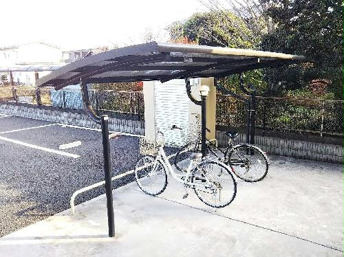 その他共有部分　駐輪場完備。